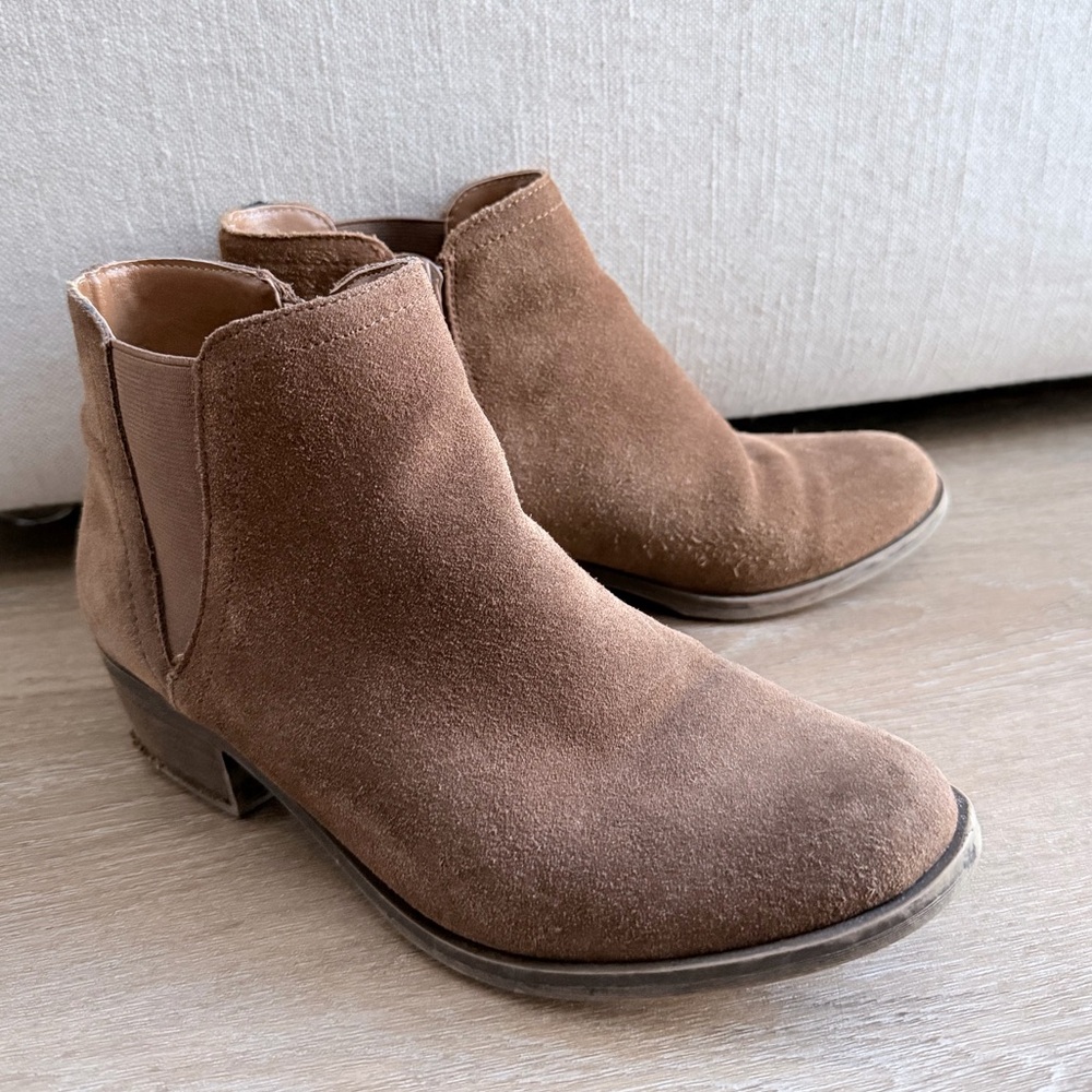 Kenzie Brown Suede Booties